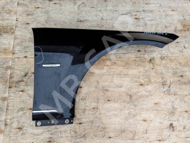 Крыло переднее правое MERCEDES-BENZ C-класс W204/S204 (2006 - 2011) — Разборка Мерседес