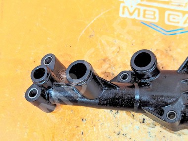 Корпус маслянного фильтра MERCEDES-BENZ Vito W639 рестайлинг (2010 - 2014) — Разборка Мерседес