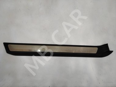 Накладка порога внутренняя MERCEDES-BENZ E-класс W212/S212/C207/A207 (2009 - 2013) — Разборка Мерседес