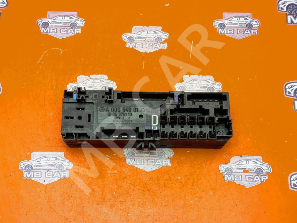 Блок предохранителей MERCEDES-BENZ E-класс W210/S210 рестайлинг (1999 - 2003) фото 1 — Разборка Мерседес