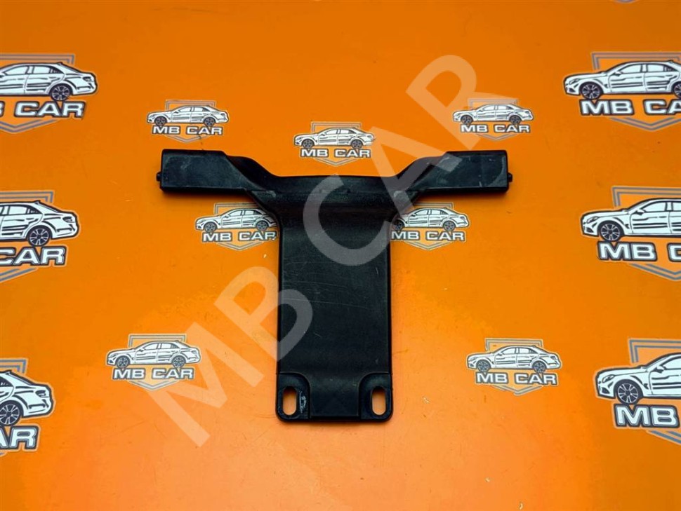 Кронштейн MERCEDES-BENZ CLK-класс C209/A209 (2002 - 2005) фото 1 &mdash; Разборка Мерседес