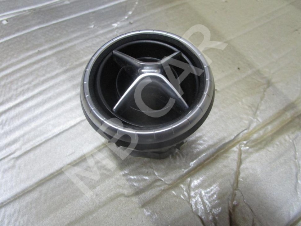 Воздуховод центральный MERCEDES-BENZ CLA-класс C117/X117 (2013 - 2016) фото 1 &mdash; Разборка Мерседес