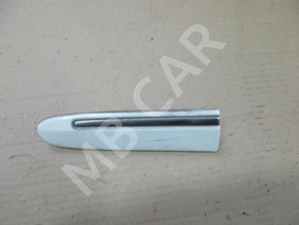 Молдинг крыла левый MERCEDES-BENZ E-класс W211/S211 (2002 - 2006) фото 1 — Разборка Мерседес