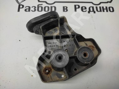 Кронштейн крепления бампера MERCEDES-BENZ M-класс W164 рестайлинг (2008 - 2011) — Разборка Мерседес