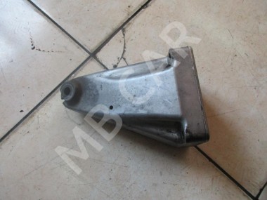 Лапа правая MERCEDES-BENZ C-класс W203/S203/CL203 (2000 - 2004) — Разборка Мерседес