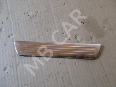 Накладка порога внутренняя MERCEDES-BENZ CLA-класс C117/X117 рестайлинг (2016 - 2019) — Разборка Мерседес