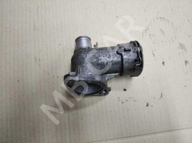 Фланец системы охлаждения MERCEDES-BENZ C-класс W204/S204 (2006 - 2011) — Разборка Мерседес