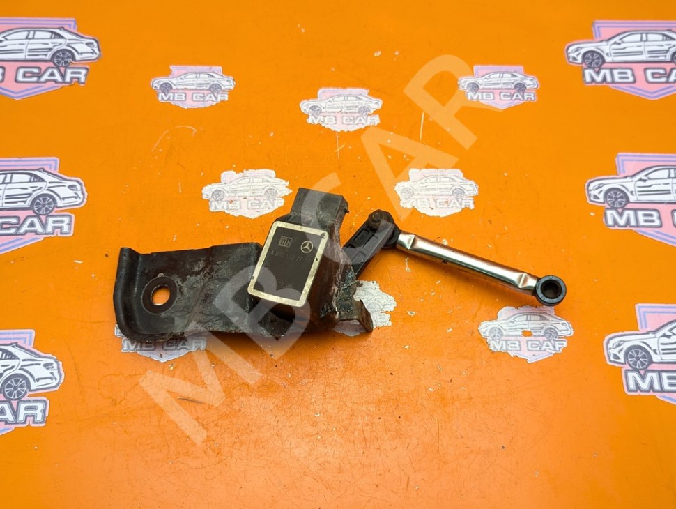 Датчик уровня пола MERCEDES-BENZ S-класс W221 рестайлинг (2009 - 2013) фото 1 &mdash; Разборка Мерседес