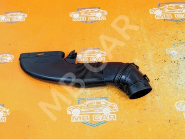 Патрубок воздушный MERCEDES-BENZ C-класс W205/S205/C205/A205 (2014 - 2018) — Разборка Мерседес