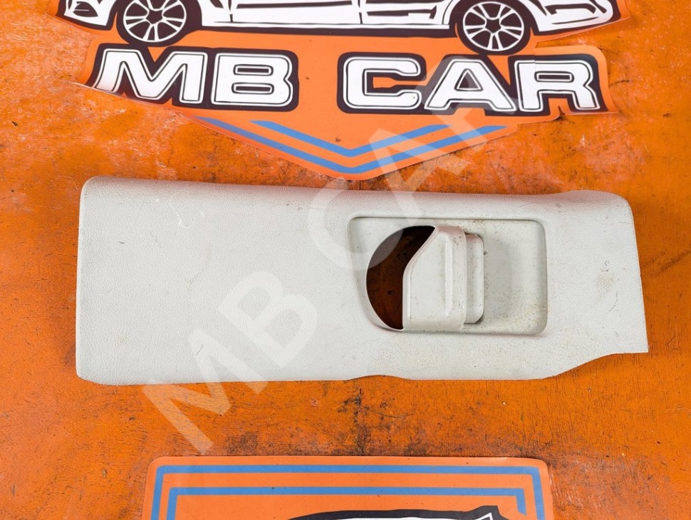 Накладка средней стойки MERCEDES-BENZ V-класс W447 (2014 - 2025) фото 1 &mdash; Разборка Мерседес