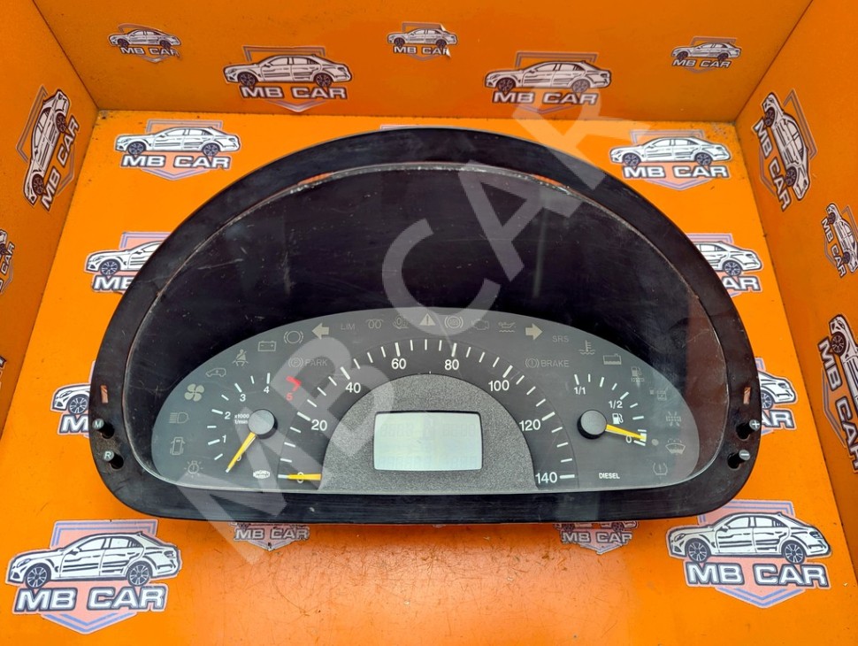 Щиток приборов MERCEDES-BENZ V-класс W639 (2003 - 2014) фото 1 &mdash; Разборка Мерседес
