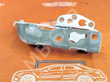 Петля капота MERCEDES-BENZ E-класс W213/S213/C238/A238 (2016 - 2021) — Разборка Мерседес