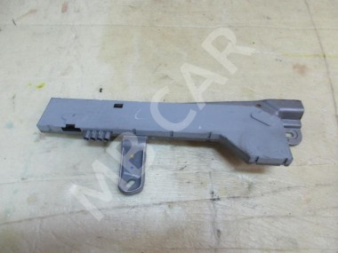 Усилитель антенны MERCEDES-BENZ CLS-класс C219 (2004 - 2008) — Разборка Мерседес