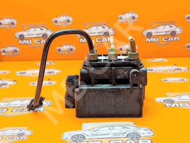 Блок клапанов пневмоподвески MERCEDES-BENZ E-класс W213/S213/C238/A238 (2016 - 2021) — Разборка Мерседес