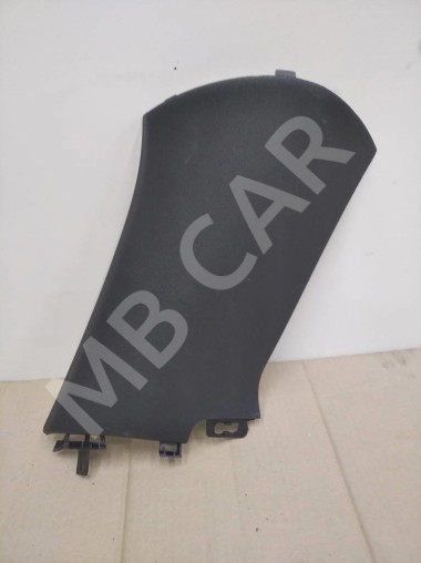 Накладка задней стойки MERCEDES-BENZ GLE-класс W166 (2015 - 2018) — Разборка Мерседес