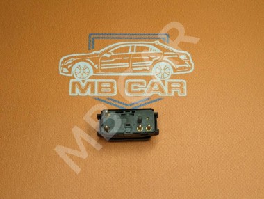 Кнопка стеклоподъемников MERCEDES-BENZ W124 W124/S124/C124/A124 (1984 - 1993) — Разборка Мерседес