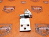 Петля двери MERCEDES-BENZ V-класс W638/W639 (1996 - 2003) V 220 2.1 D AT (122 л.с.) фото 1 &mdash; Разборка Мерседес