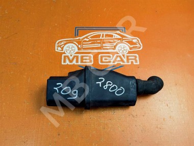 Резонатор воздушного фильтра MERCEDES-BENZ M-класс W163 (1997 - 2001) — Разборка Мерседес