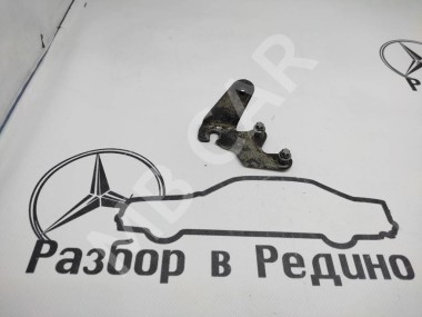 Кронштейн MERCEDES-BENZ V-класс W639 (2003 - 2014) — Разборка Мерседес