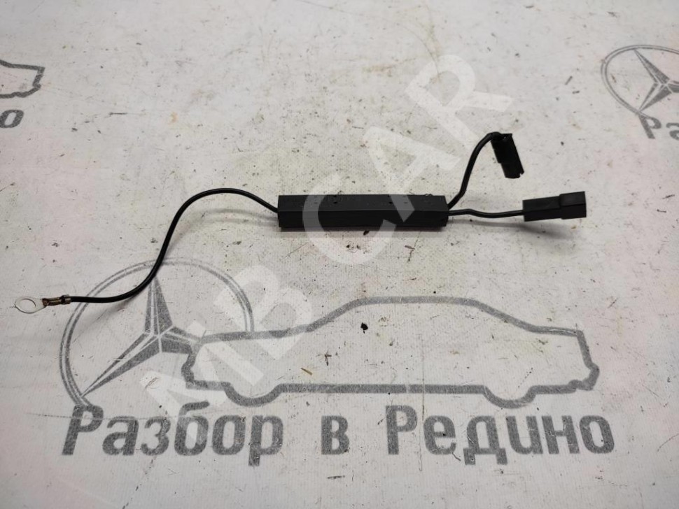 Усилитель антенны MERCEDES-BENZ C-класс W203/S203/CL203 рестайлинг (2004 - 2008) фото 1 — Разборка Мерседес