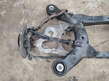 Подрамник задний MERCEDES-BENZ GLS-класс X166 (2015 - 2019) — Разборка Мерседес