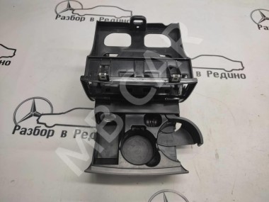 Подстаканник MERCEDES-BENZ Sprinter W906 (2006 - 2019) — Разборка Мерседес