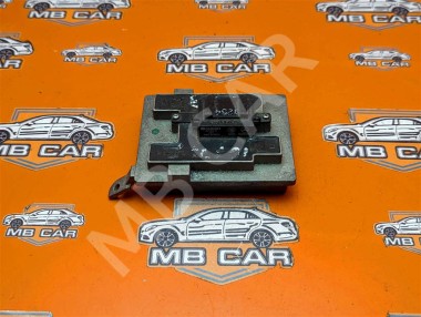 Реле моторчика печки MERCEDES-BENZ Vito W639 (2003 - 2010) — Разборка Мерседес