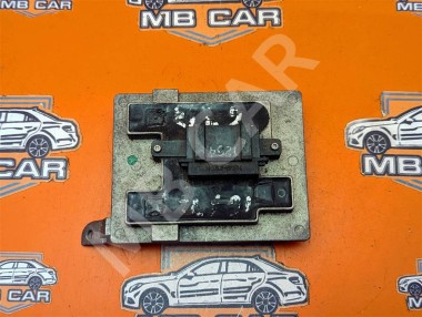 Реле моторчика печки MERCEDES-BENZ Vito W639 (2003 - 2010) — Разборка Мерседес