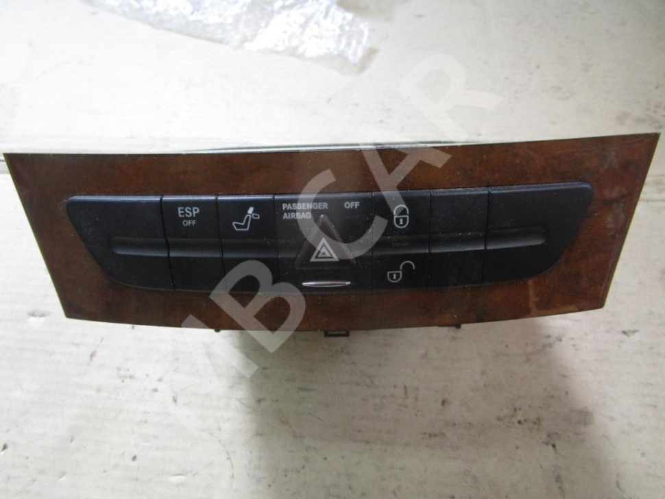 Чейнджер MERCEDES-BENZ E-класс W211/S211 (2002 - 2006) фото 1 — Разборка Мерседес