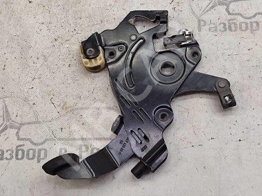 Педаль ручника MERCEDES-BENZ V-класс W447 рестайлинг (2019 - 2025) — Разборка Мерседес