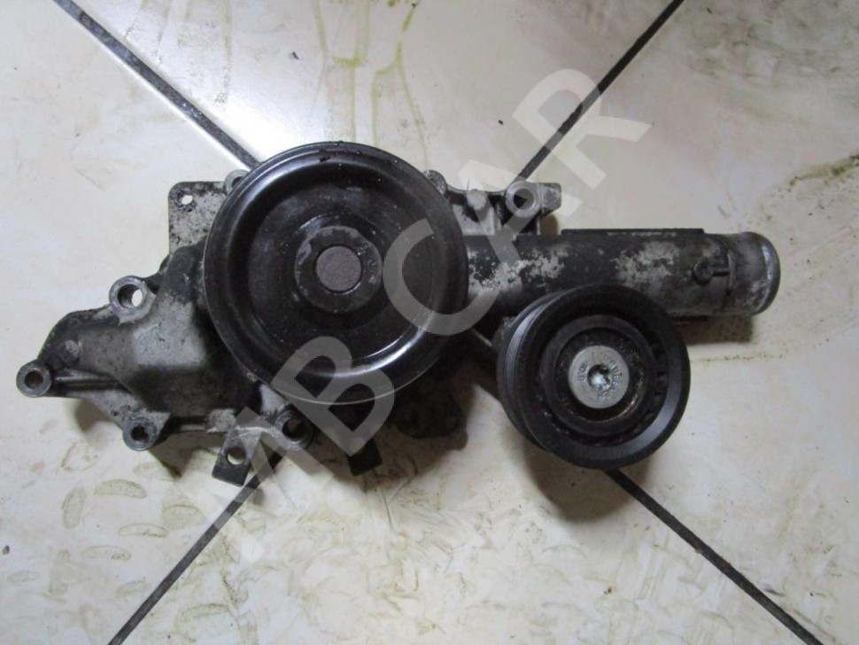 Помпа MERCEDES-BENZ C-класс W203/S203/CL203 (2000 - 2004) фото 1 — Разборка Мерседес