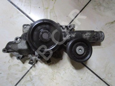 Помпа MERCEDES-BENZ C-класс W203/S203/CL203 (2000 - 2004) — Разборка Мерседес