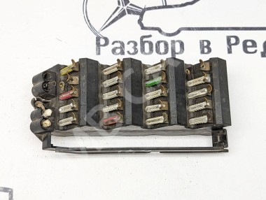 Блок предохранителей MERCEDES-BENZ W124 W124/S124/C124/A124 (1984 - 1993) — Разборка Мерседес