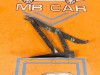 Петля капота MERCEDES-BENZ Vito W638 (1996 - 2003) 108 2.3 CDI MT (79 л.с.) фото 1 &mdash; Разборка Мерседес