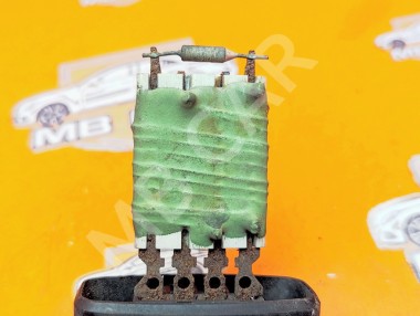 Реле моторчика печки MERCEDES-BENZ Vito W638 (1996 - 2003) — Разборка Мерседес