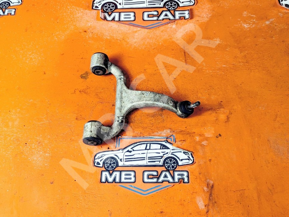 Рычаг передний верхний MERCEDES-BENZ M-класс W163 (1997 - 2001) фото 1 &mdash; Разборка Мерседес
