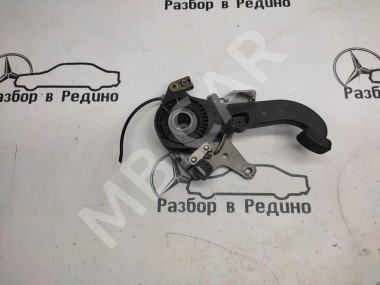 Педаль ручника MERCEDES-BENZ C-класс W203/S203/CL203 рестайлинг (2004 - 2008) — Разборка Мерседес