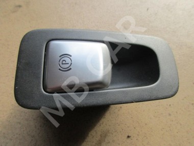 Кнопка ручника MERCEDES-BENZ GLC-класс Coupe C253 (2016 - 2019) — Разборка Мерседес