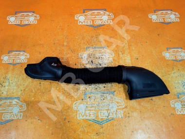 Патрубок воздушный MERCEDES-BENZ C-класс W204/S204 (2006 - 2011) — Разборка Мерседес