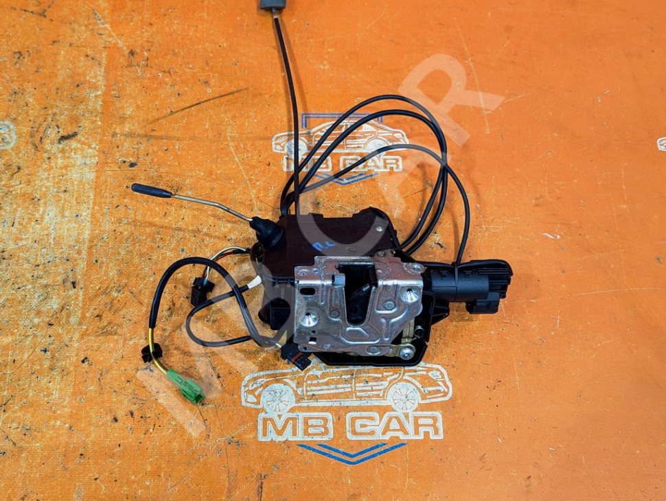 Замок двери передней левой MERCEDES-BENZ E-класс W211/S211 (2002 - 2006) фото 1 — Разборка Мерседес