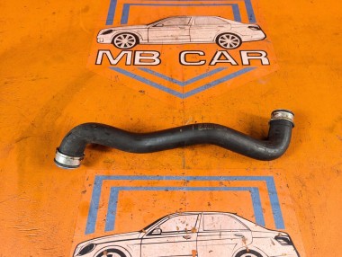 Патрубок радиатора MERCEDES-BENZ C-класс W204/S204/С204 рестайлинг (2011 - 2015) C 180 1.6 7G-Tronic (156 л.с.) &mdash; Разборка Мерседес