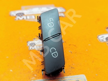 Кнопка центрального замка MERCEDES-BENZ GLA-класс X156 (2013 - 2017) &mdash; Разборка Мерседес