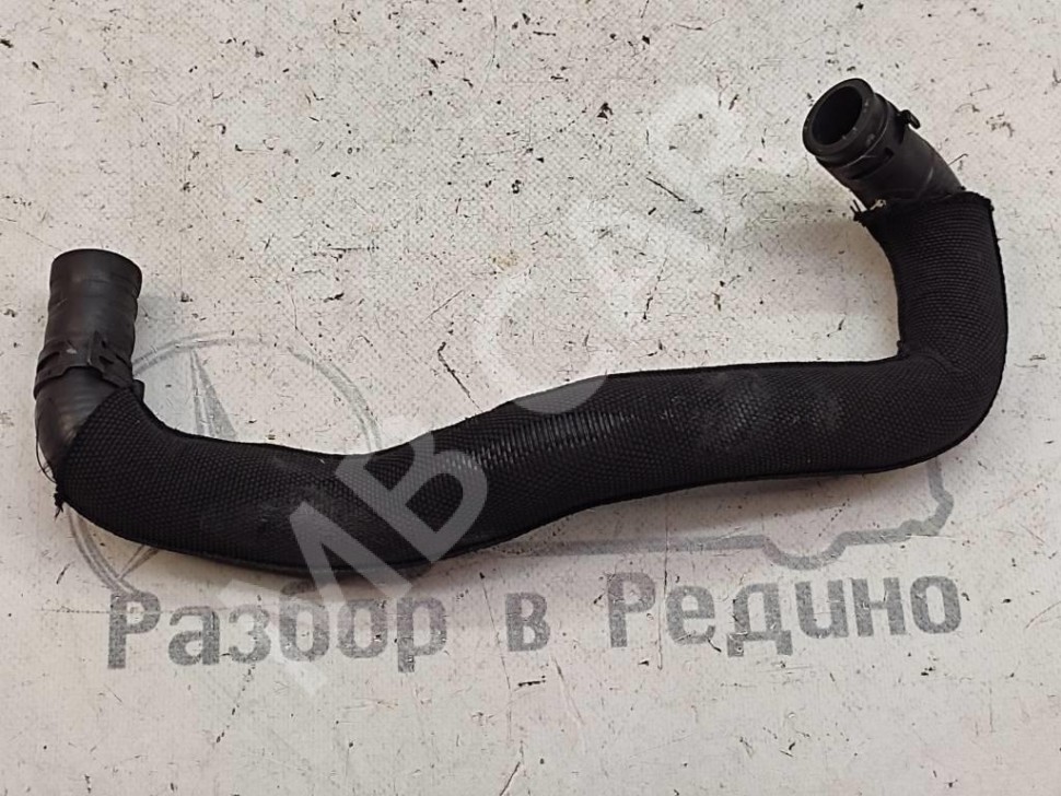 Патрубок ОЖ MERCEDES-BENZ C-класс W203/S203/CL203 (2000 - 2004) фото 1 — Разборка Мерседес