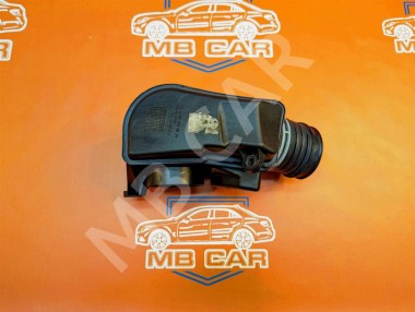 Резонатор воздушного фильтра MERCEDES-BENZ C-класс W203/S203/CL203 (2000 - 2004) — Разборка Мерседес