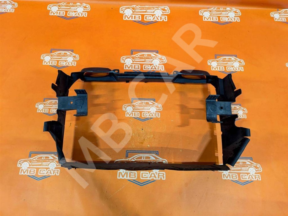 Кожух радиатора MERCEDES-BENZ SLK-класс R171 (2004 - 2008) фото 1 — Разборка Мерседес