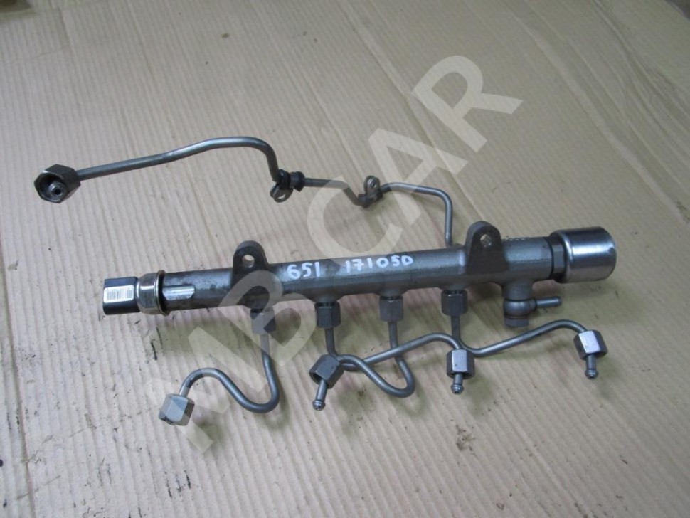 Рампа топливная MERCEDES-BENZ Vito W639 рестайлинг (2010 - 2014) фото 1 — Разборка Мерседес