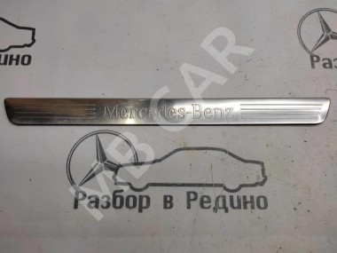 Накладка порога внутренняя MERCEDES-BENZ M-класс W166 (2011 - 2015) — Разборка Мерседес