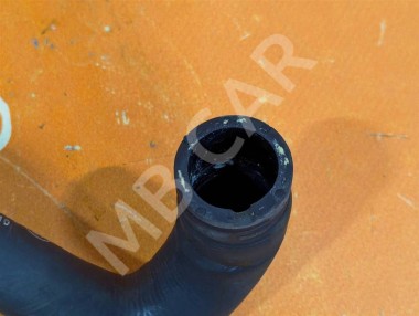 Патрубок ОЖ MERCEDES-BENZ A-класс W176 (2012 - 2015) — Разборка Мерседес