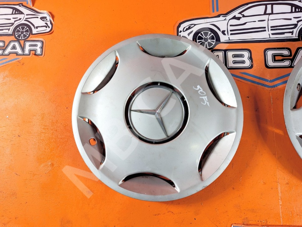 Колпаки колес MERCEDES-BENZ C-класс W202/S202 (1993 - 1997) фото 1 &mdash; Разборка Мерседес