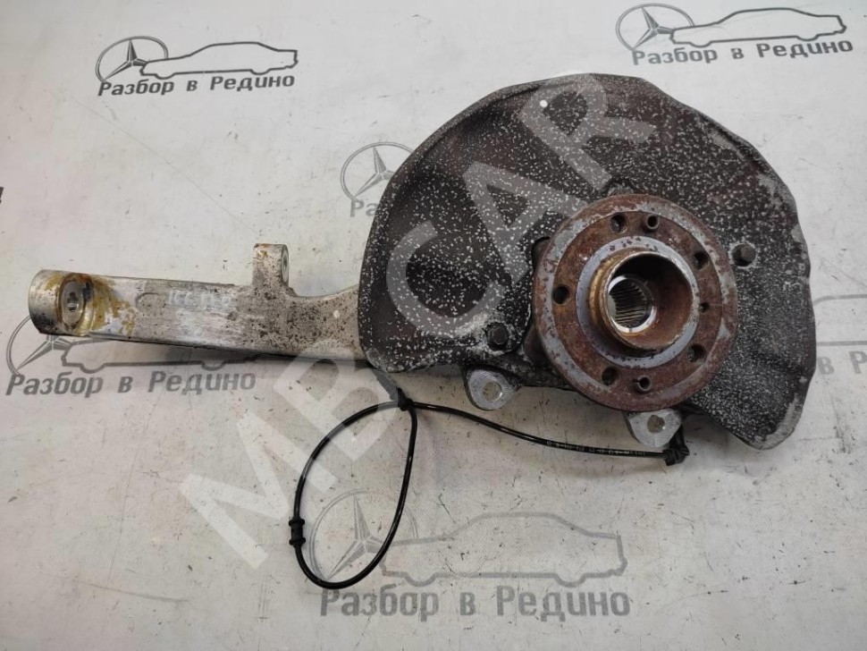 Кулак поворотный передний правый MERCEDES-BENZ GLE-класс W166 (2015 - 2018) фото 1 — Разборка Мерседес